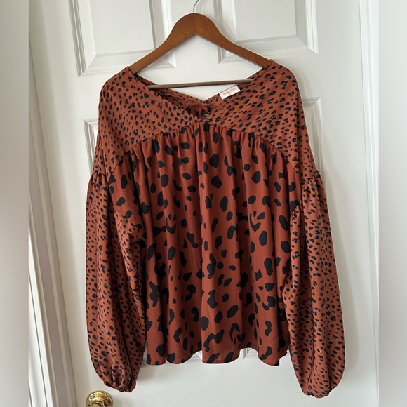 Tops - Blouse